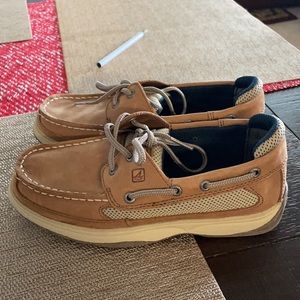 Sperry boys shoes